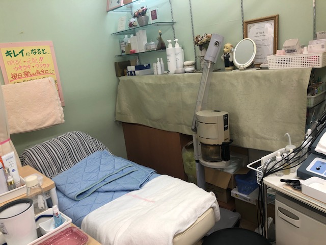 コスメティックまるみや店舗写真3